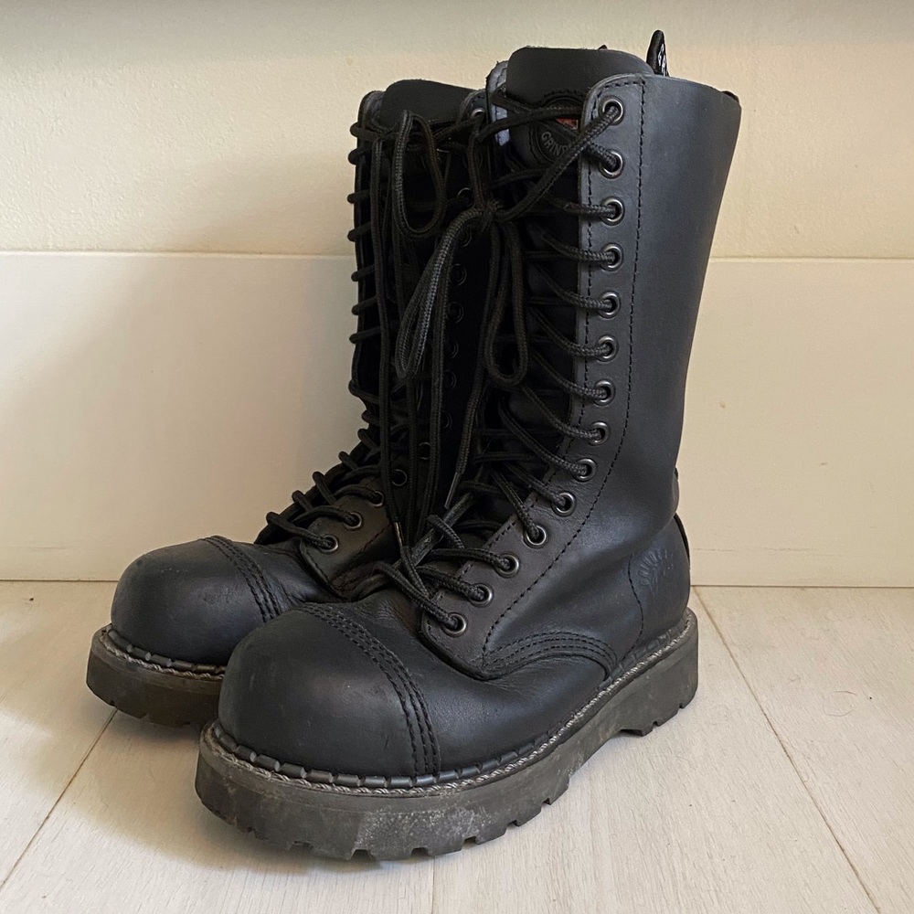 Grinder UK Combat Boots, lug sole, heavy sole, steel toe